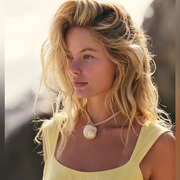 Free People Jewelry - Free People Sara Choker